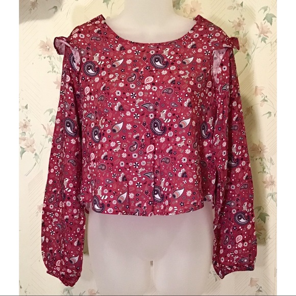 Tops - Vintage Long Sleeve Paisley Top